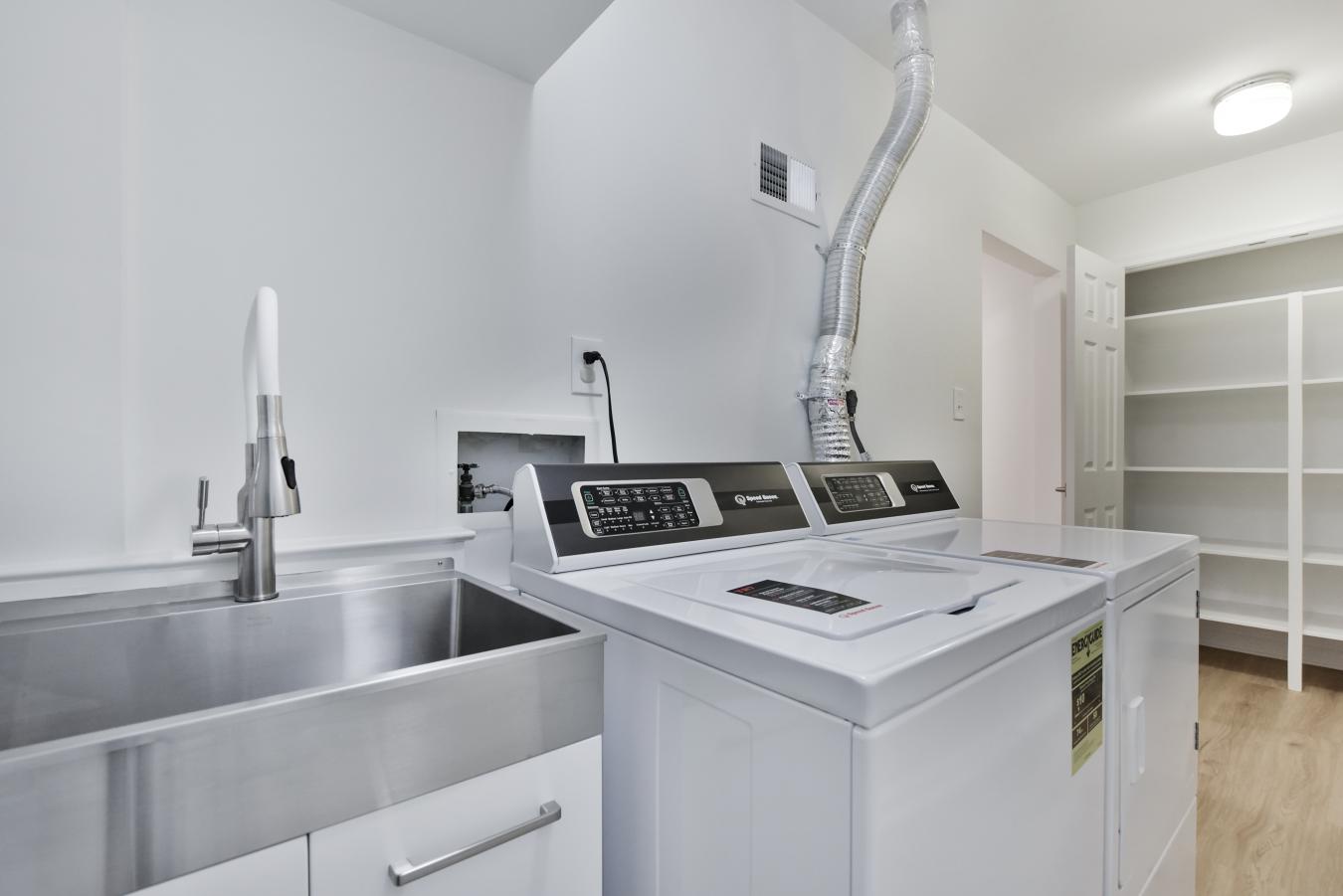 Potomac, Maryland, 20854, United States, 4 Bedrooms Bedrooms, ,4 BathroomsBathrooms,Residential,For Sale,1797268