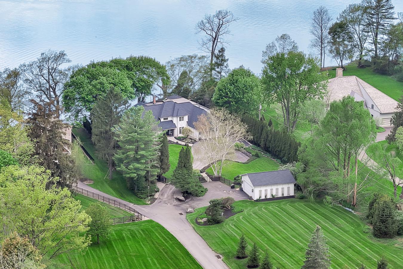 SKANEATELES, New York, 13152, United States, 4 Bedrooms Bedrooms, ,4 BathroomsBathrooms,Residential,For Sale,1797253