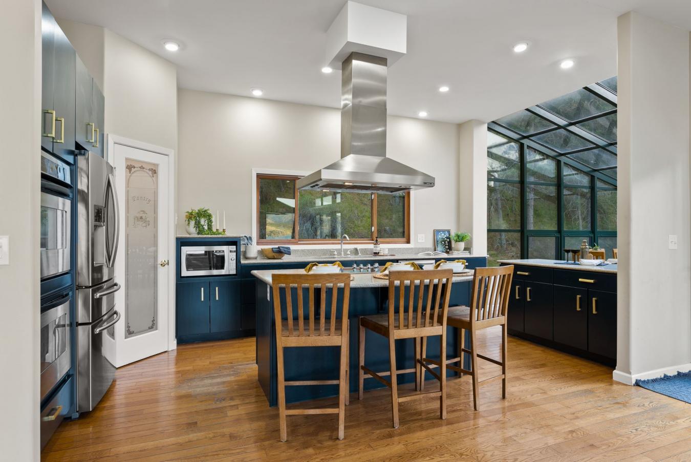 Creston, Washington, 99117, United States, 7 Bedrooms Bedrooms, ,5 BathroomsBathrooms,Residential,For Sale,1828896