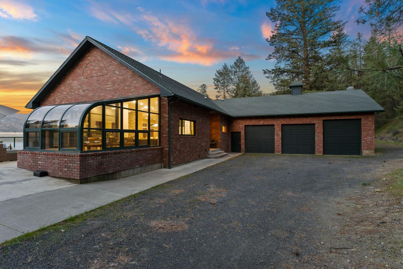 Creston, Washington, 99117, United States, 7 Bedrooms Bedrooms, ,5 BathroomsBathrooms,Residential,For Sale,1828896