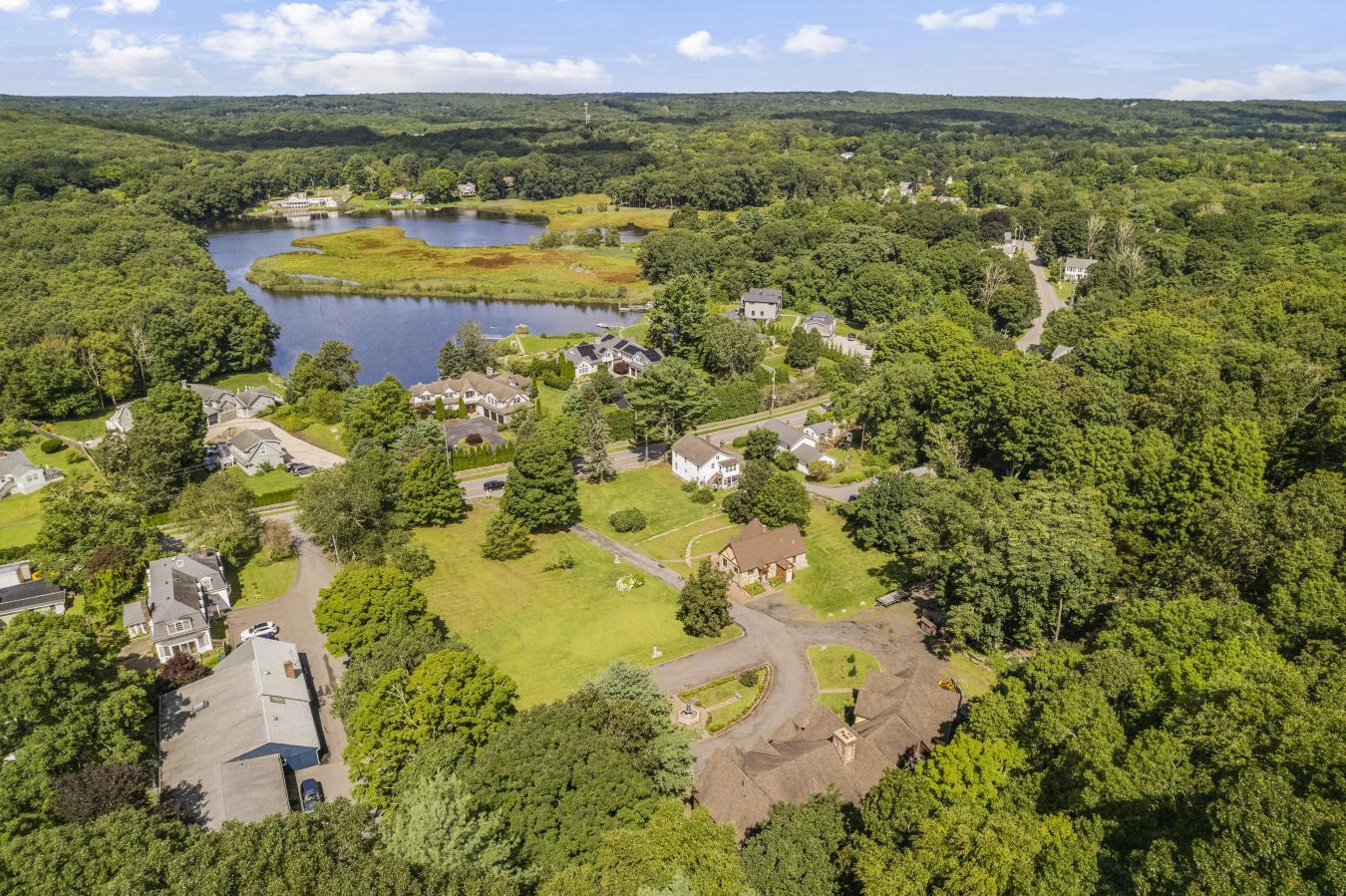 Stonington / Mystic, Connecticut, 06355, United States, ,Residential,For Sale,1797245