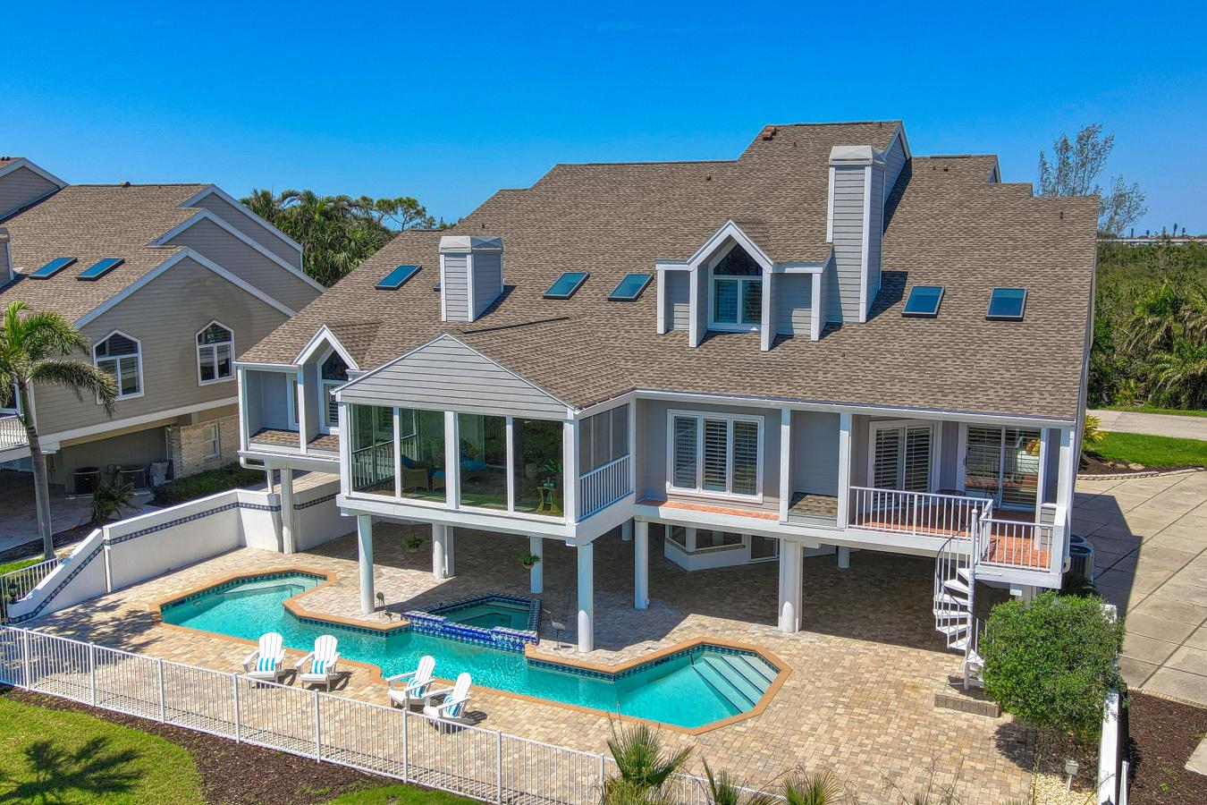 Bradenton, Florida, 34210, United States, 5 Bedrooms Bedrooms, ,5 BathroomsBathrooms,Residential,For Sale,1797244