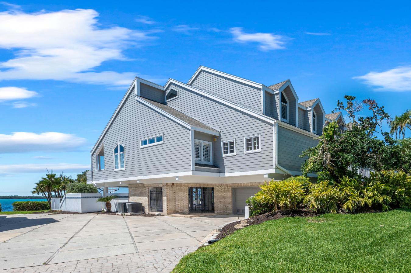 Bradenton, Florida, 34210, United States, 5 Bedrooms Bedrooms, ,5 BathroomsBathrooms,Residential,For Sale,1797244