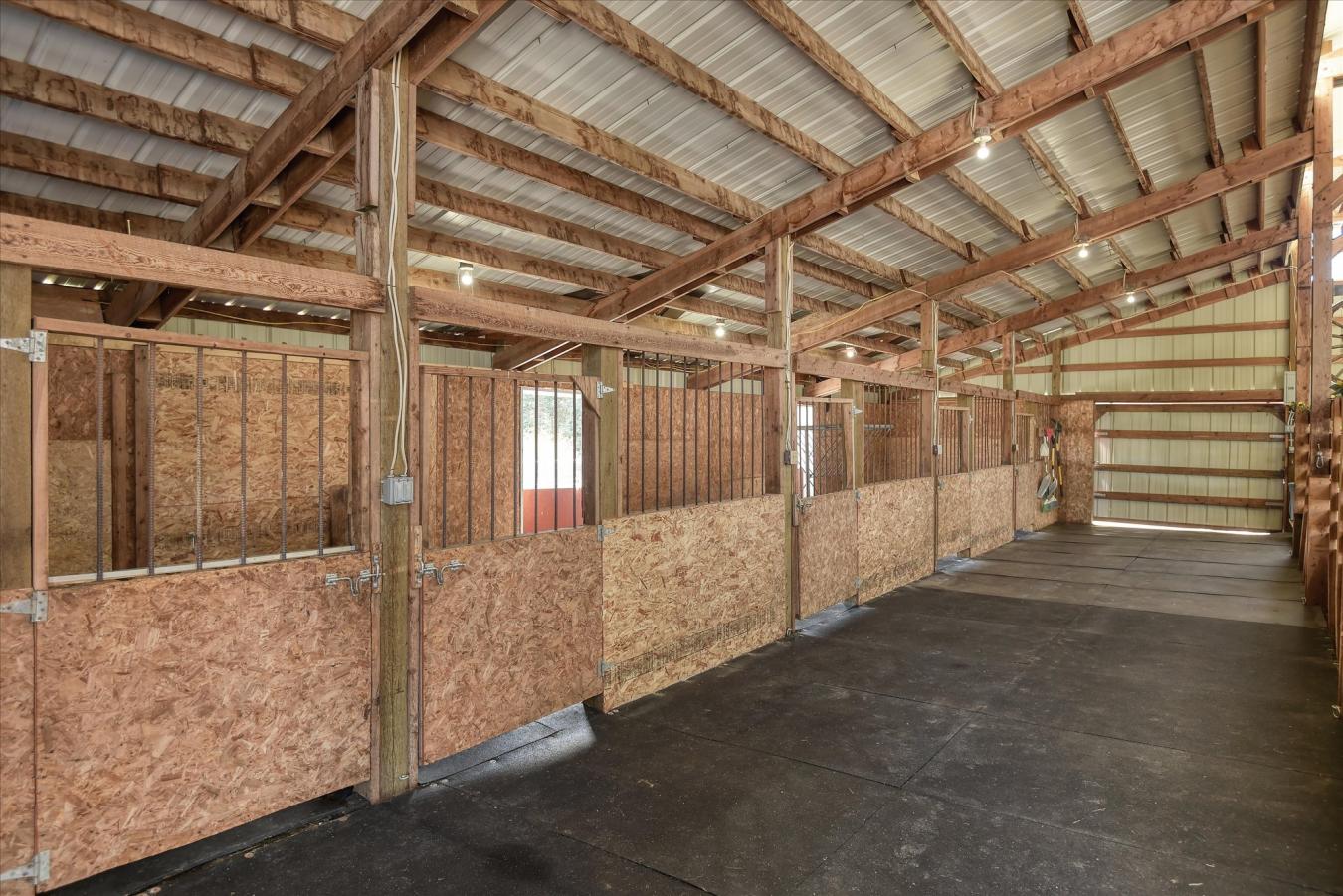 Coeur d'Alene, Idaho, 83814, United States, 4 Bedrooms Bedrooms, ,5 BathroomsBathrooms,Residential,For Sale,1797243