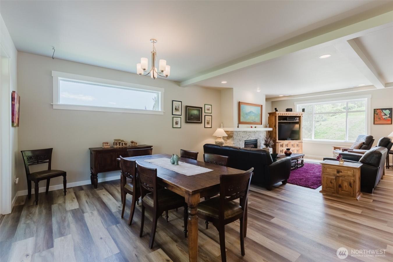Snohomish, Washington, 98290, United States, 4 Bedrooms Bedrooms, ,2 BathroomsBathrooms,Residential,For Sale,1797238