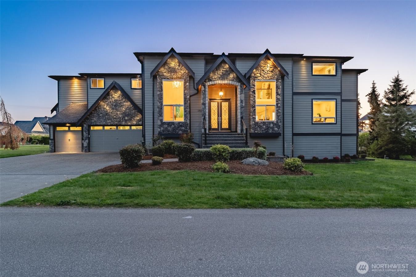 Blaine, Washington, 98230, United States, 4 Bedrooms Bedrooms, ,3 BathroomsBathrooms,Residential,For Sale,1797237
