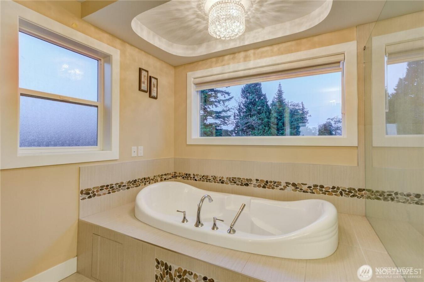 Blaine, Washington, 98230, United States, 4 Bedrooms Bedrooms, ,3 BathroomsBathrooms,Residential,For Sale,1797237