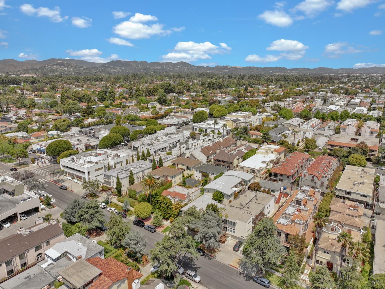 Santa Monica, California, 90403, United States, 11 Bedrooms Bedrooms, ,11 BathroomsBathrooms,Residential,For Sale,1797235
