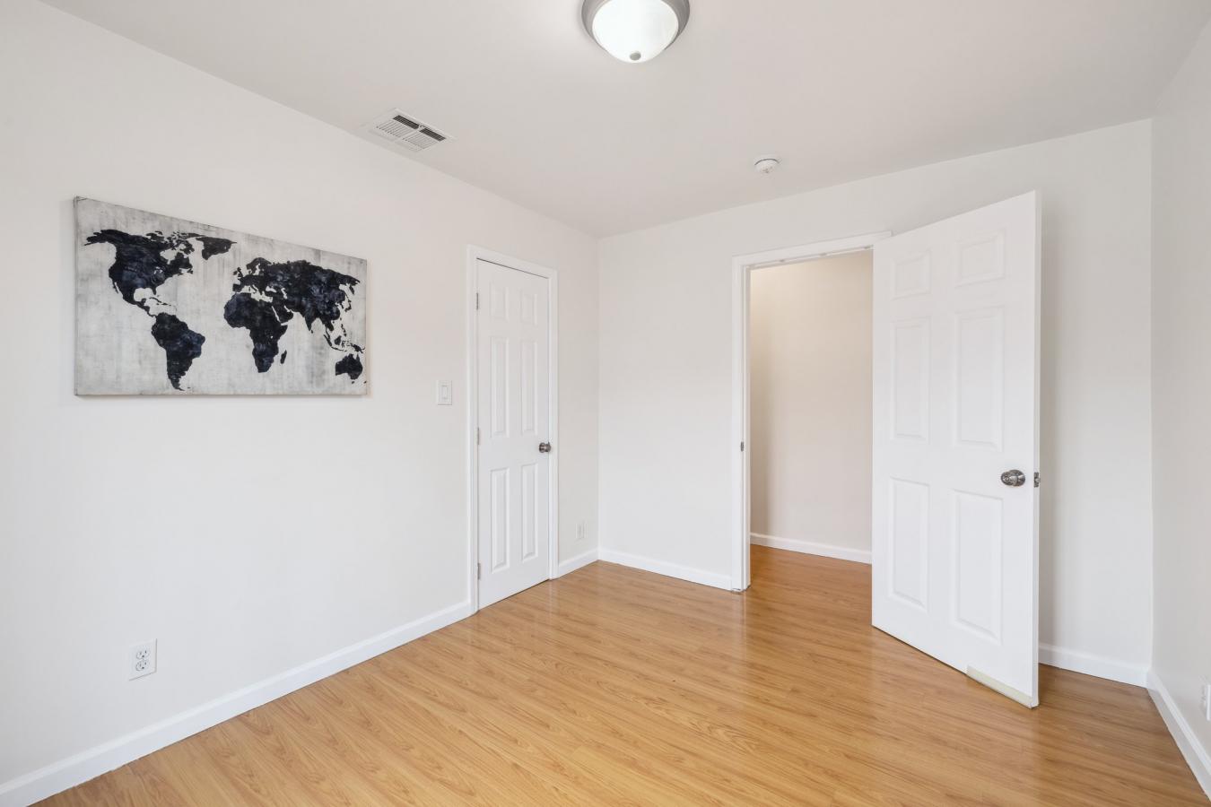 Los Angeles, California, 90063, United States, 6 Bedrooms Bedrooms, ,2 BathroomsBathrooms,Residential,For Sale,1797231