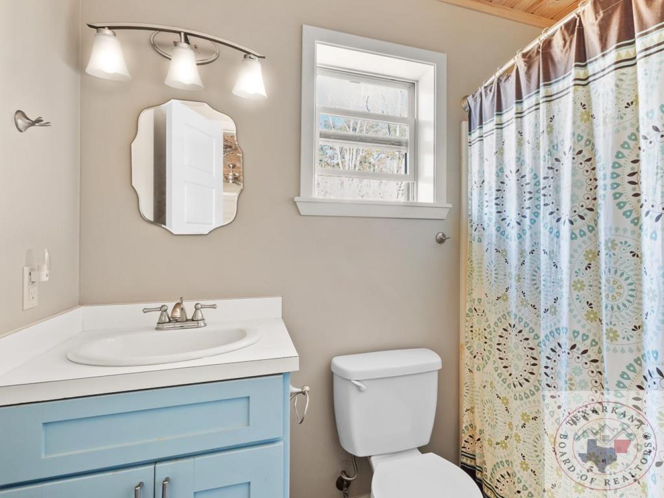 Murfreesboro, Arkansas, 71958, United States, 3 Bedrooms Bedrooms, ,2 BathroomsBathrooms,Residential,For Sale,1797227