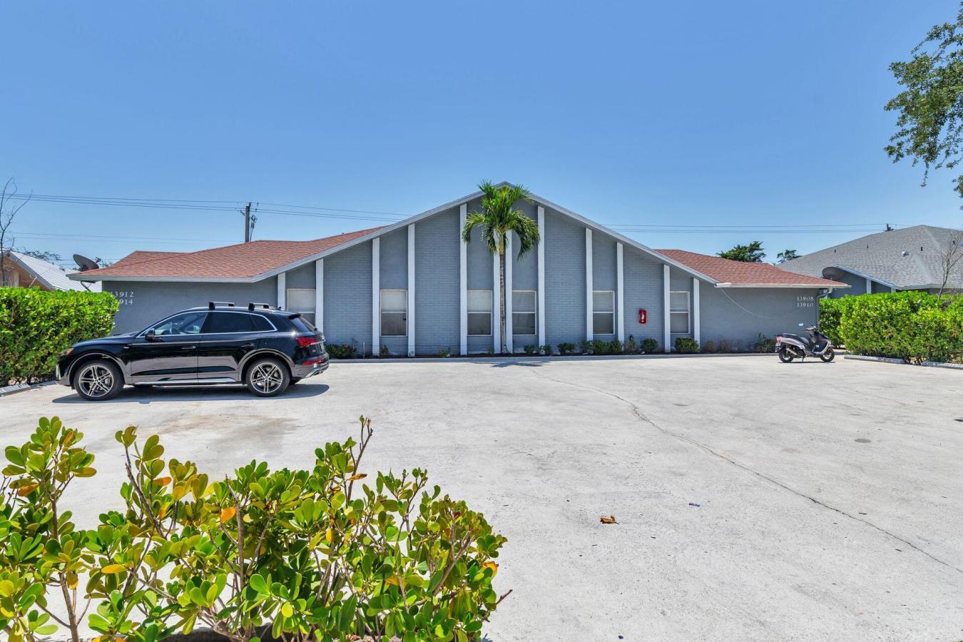 Wellington, Florida, 33414, United States, ,Residential,For Sale,1797224