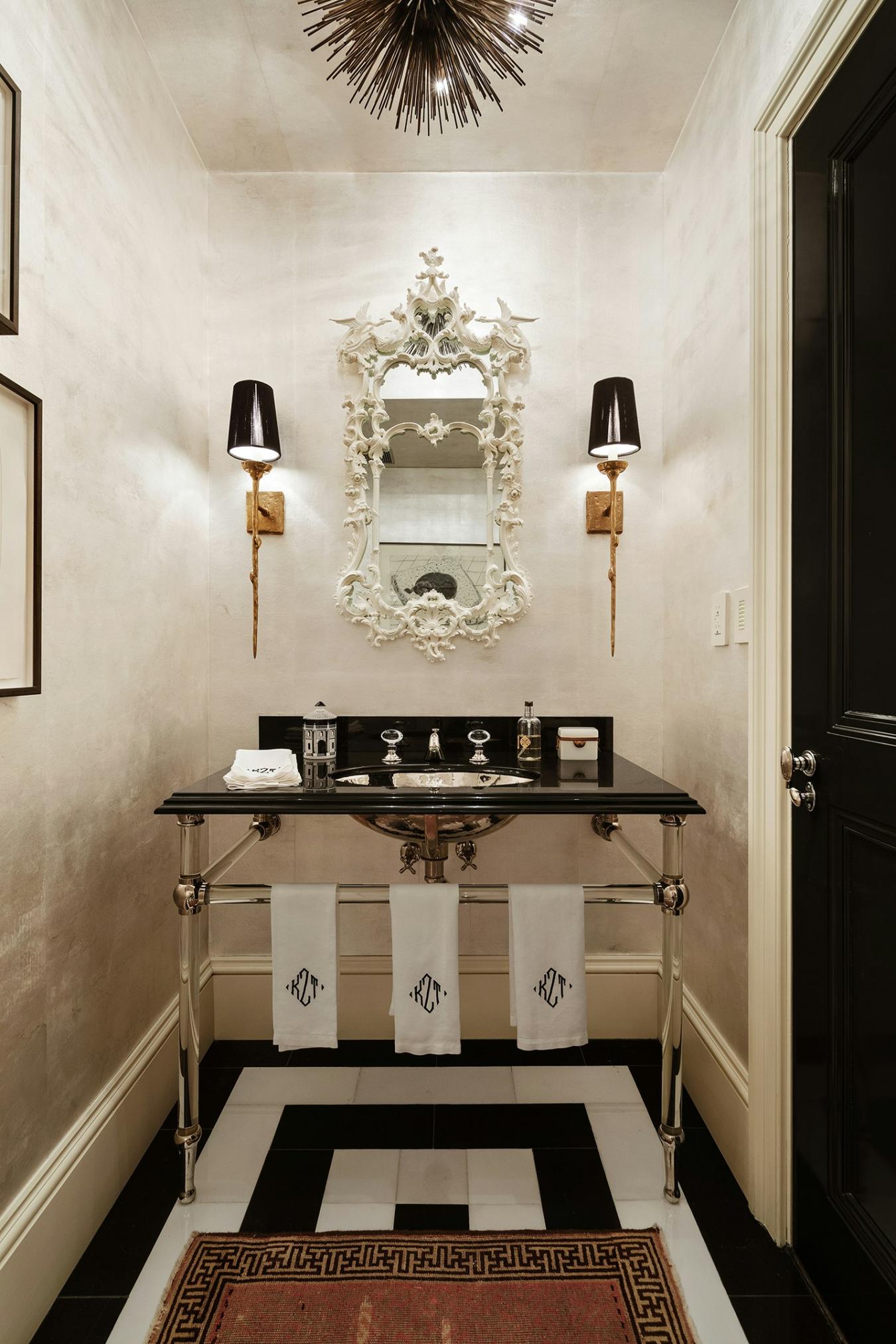 New York, New York, 10019, United States, 3 Bedrooms Bedrooms, ,3 BathroomsBathrooms,Residential,For Sale,1894674
