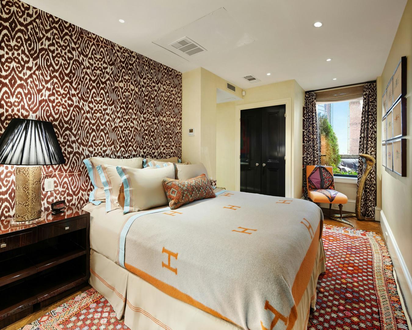 New York, New York, 10019, United States, 3 Bedrooms Bedrooms, ,3 BathroomsBathrooms,Residential,For Sale,1894674