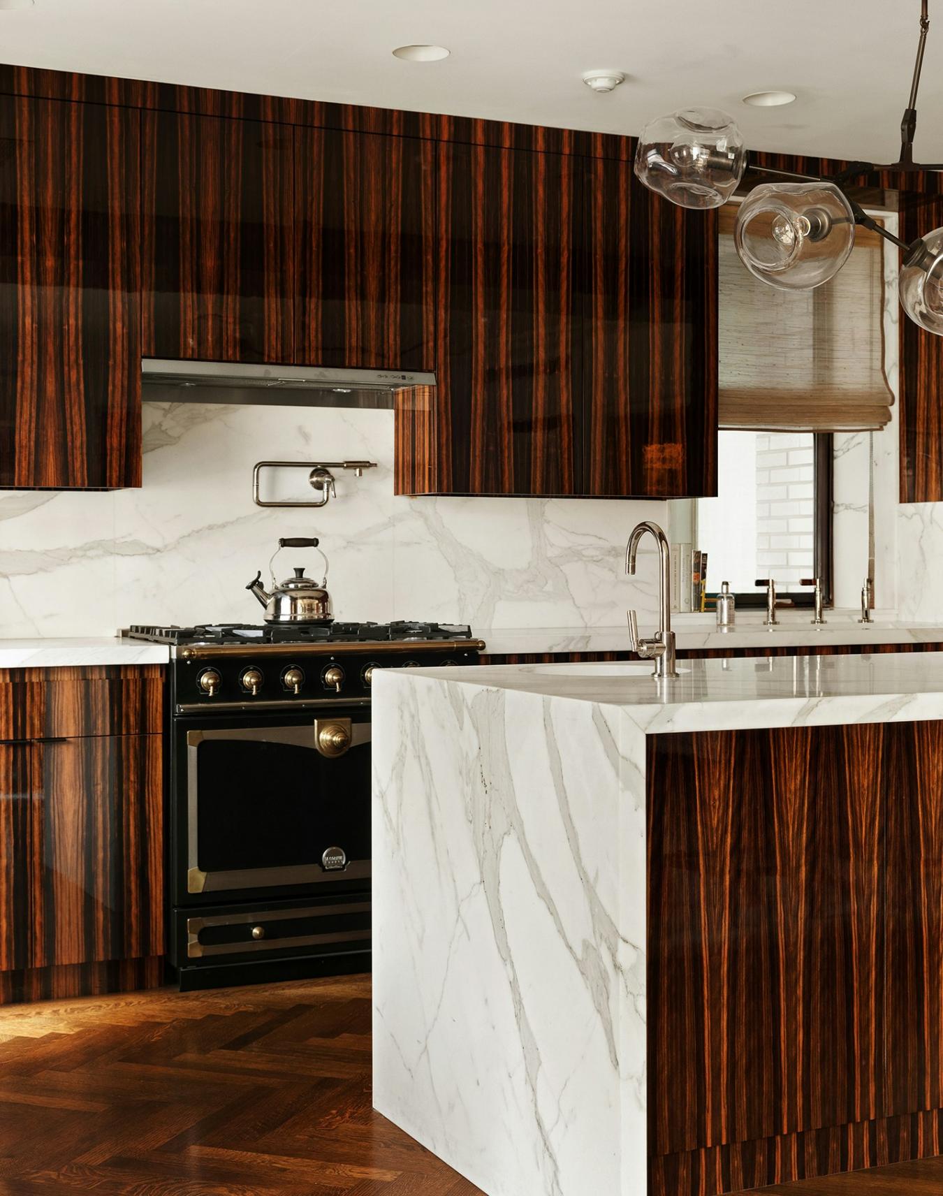 New York, New York, 10019, United States, 3 Bedrooms Bedrooms, ,3 BathroomsBathrooms,Residential,For Sale,1894674