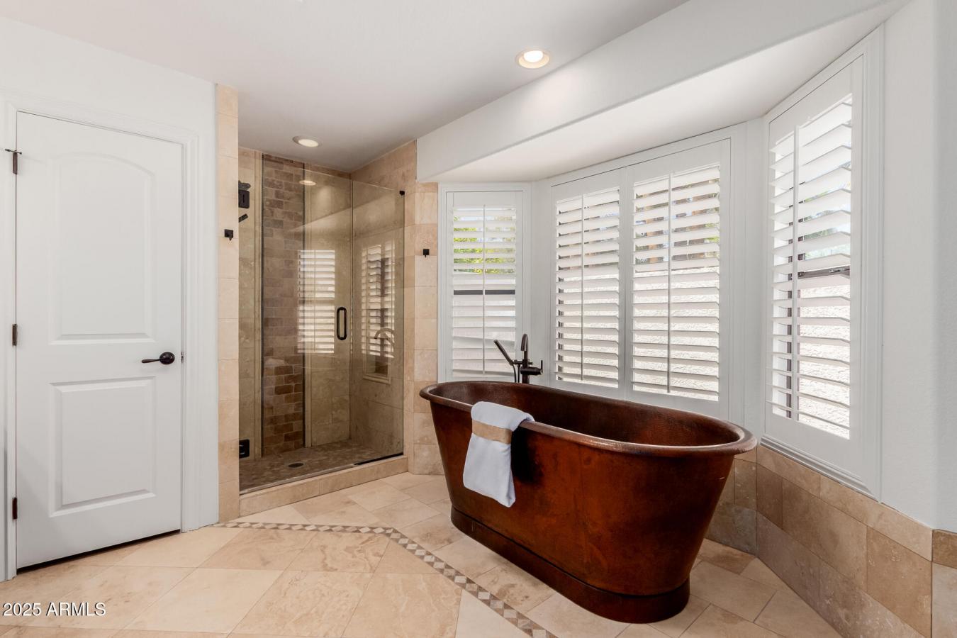 Scottsdale, Arizona, 85258, United States, 4 Bedrooms Bedrooms, ,Residential,For Sale,1797212