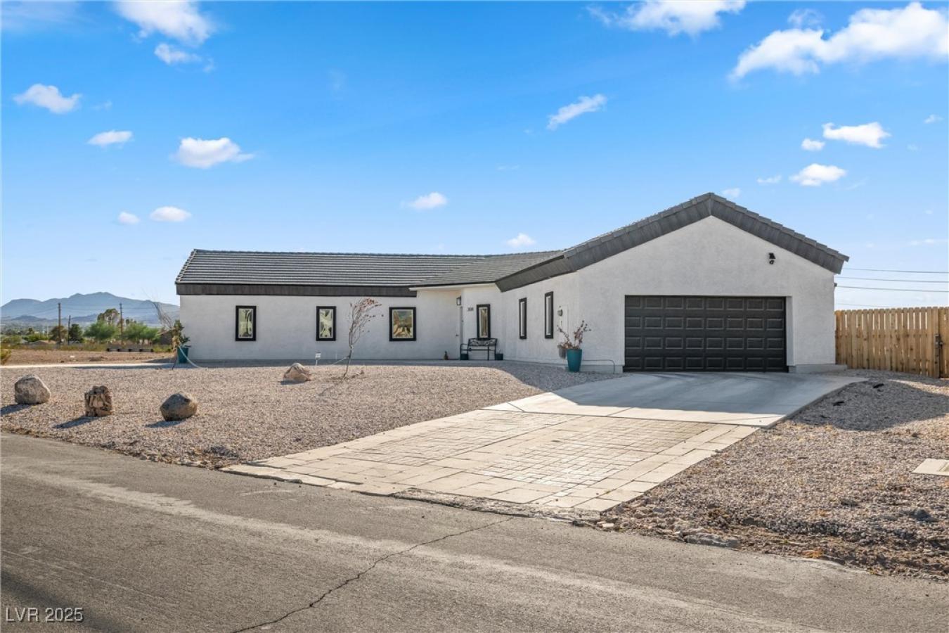 Henderson, Nevada, 89015, United States, 4 Bedrooms Bedrooms, ,1 BathroomBathrooms,Residential,For Sale,1797199