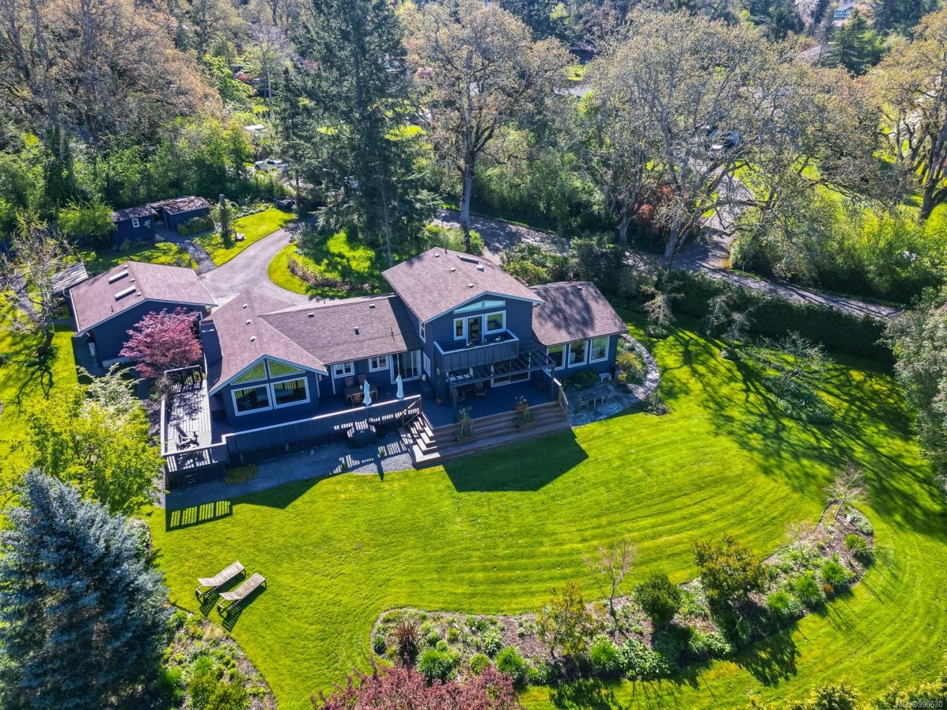 North Saanich, BC, V8L 5H4, Canada, 4 Bedrooms Bedrooms, ,4 BathroomsBathrooms,Residential,For Sale,1801006