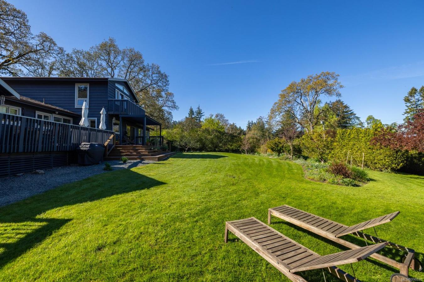 North Saanich, BC, V8L 5H4, Canada, 4 Bedrooms Bedrooms, ,4 BathroomsBathrooms,Residential,For Sale,1801006