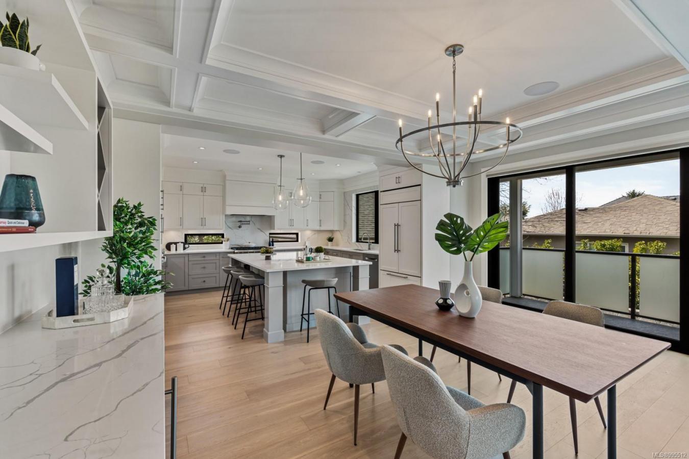 Victoria, BC, V8S 1H2, Canada, 7 Bedrooms Bedrooms, ,6 BathroomsBathrooms,Residential,For Sale,1801005