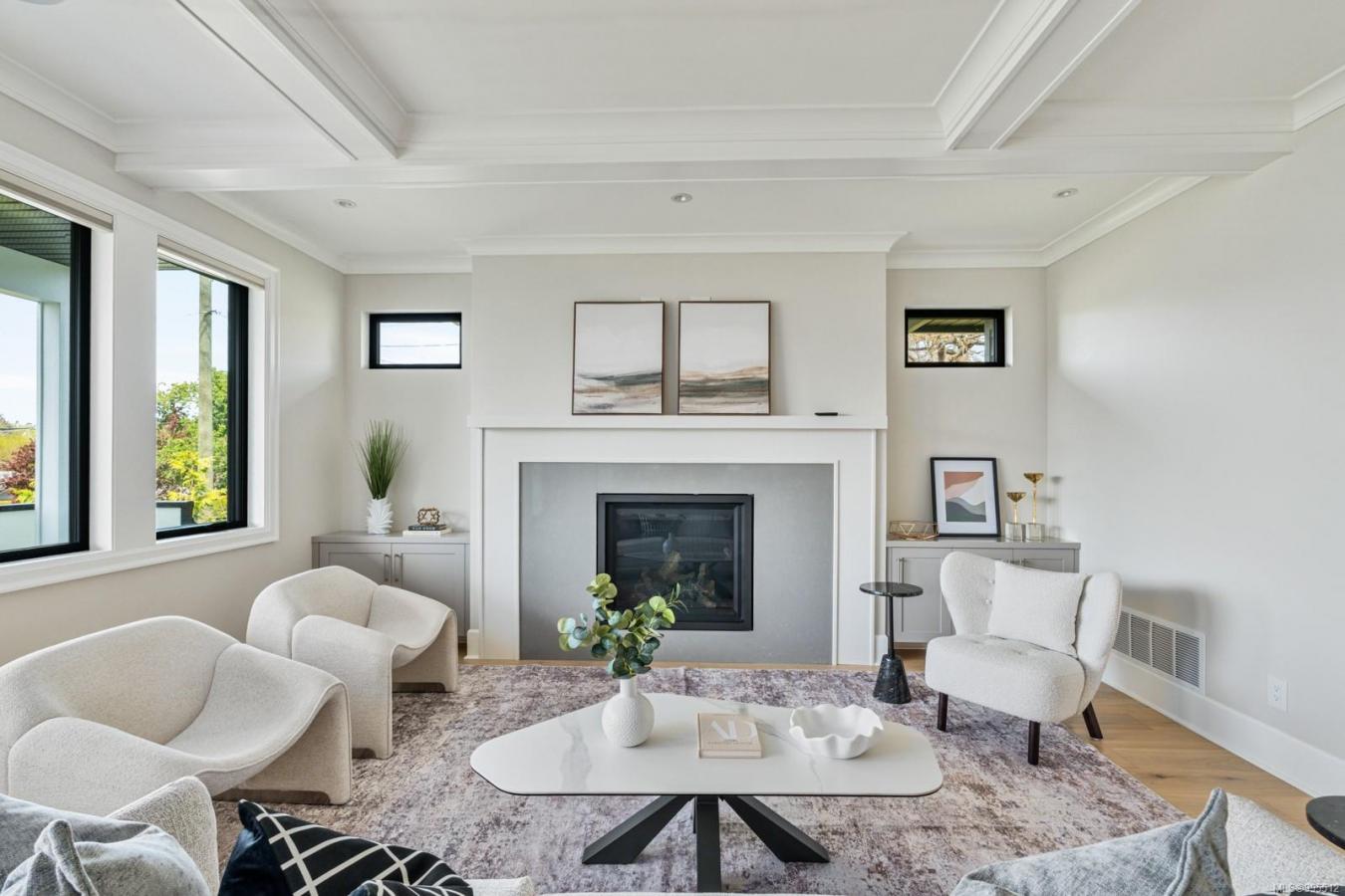 Victoria, BC, V8S 1H2, Canada, 7 Bedrooms Bedrooms, ,6 BathroomsBathrooms,Residential,For Sale,1801005