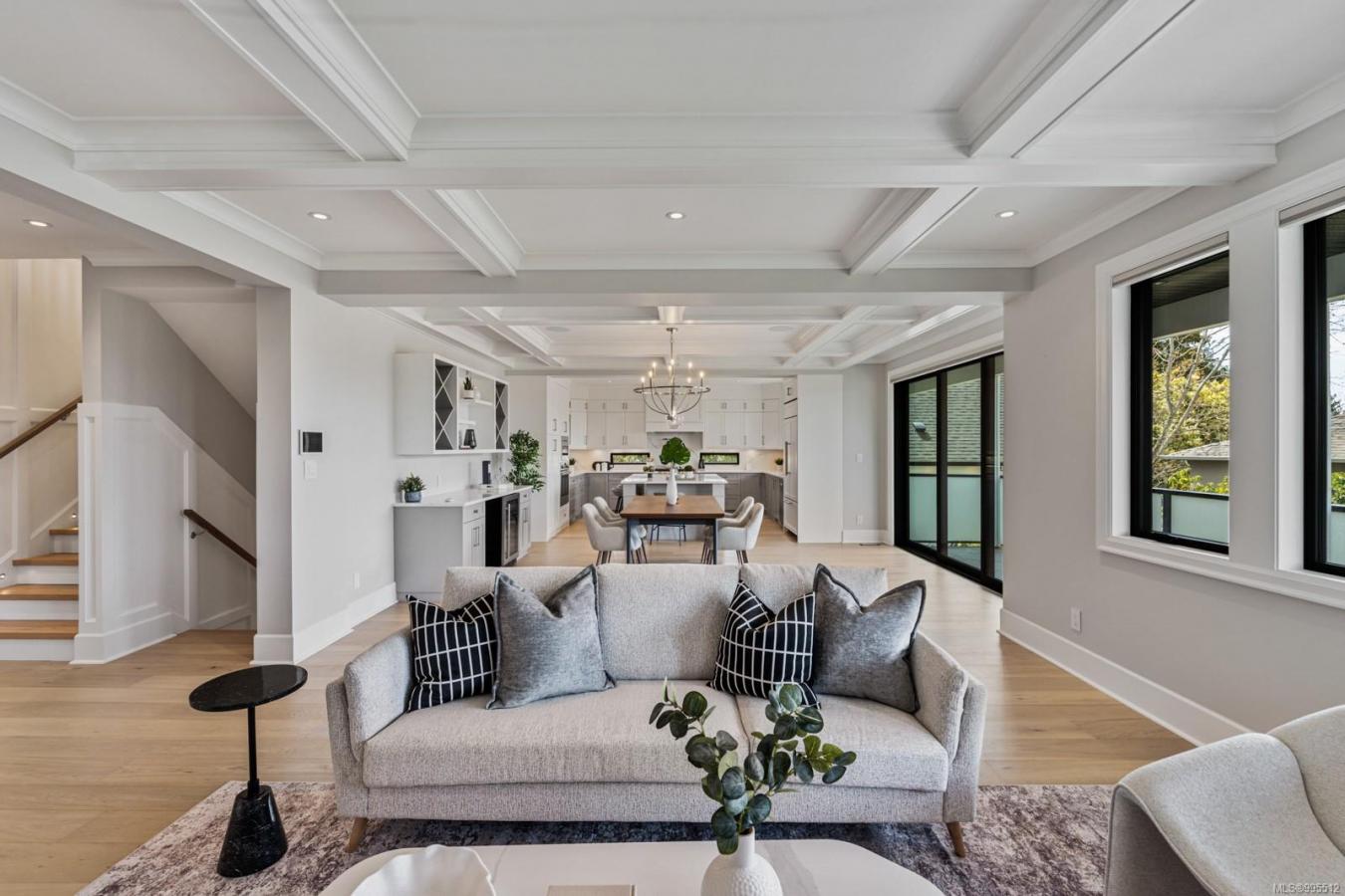 Victoria, BC, V8S 1H2, Canada, 7 Bedrooms Bedrooms, ,6 BathroomsBathrooms,Residential,For Sale,1801005