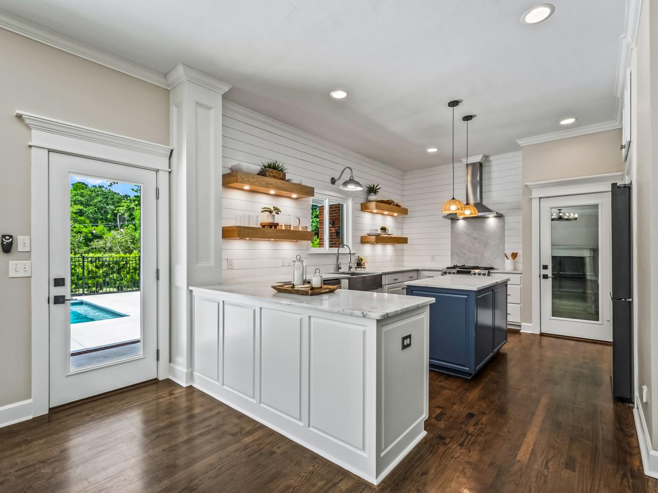 Tallahassee, Florida, 32312, United States, 5 Bedrooms Bedrooms, ,4 BathroomsBathrooms,Residential,For Sale,1801003