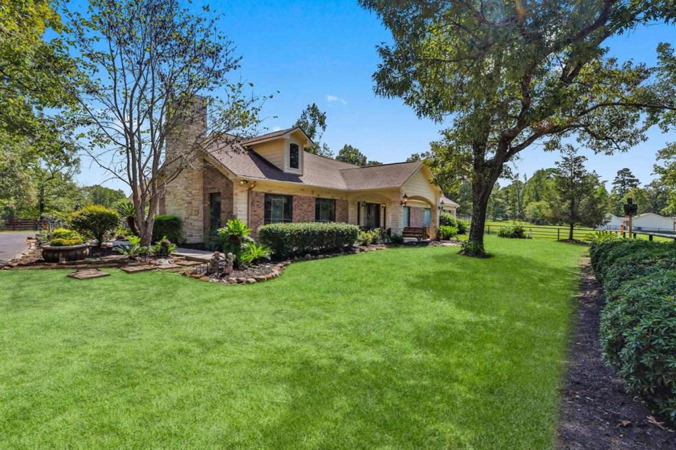 Montgomery, Texas, 77316, United States, 3 Bedrooms Bedrooms, ,2 BathroomsBathrooms,Residential,For Sale,1800994