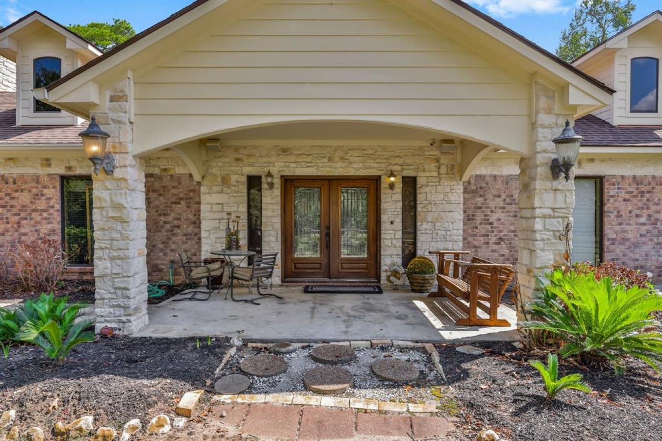 Montgomery, Texas, 77316, United States, 3 Bedrooms Bedrooms, ,2 BathroomsBathrooms,Residential,For Sale,1800994