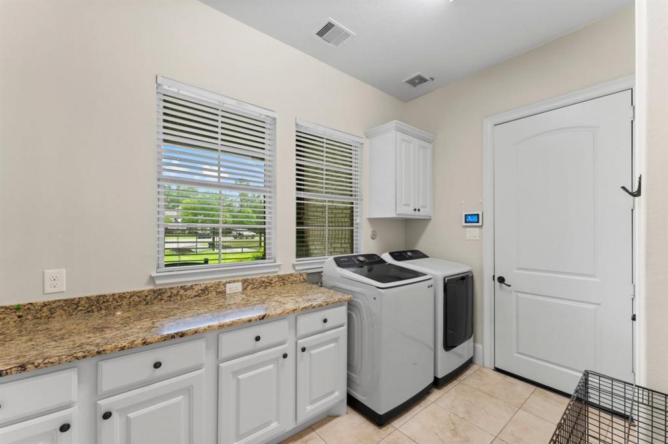 Spring, Texas, 77386, United States, 5 Bedrooms Bedrooms, ,4 BathroomsBathrooms,Residential,For Sale,1800992