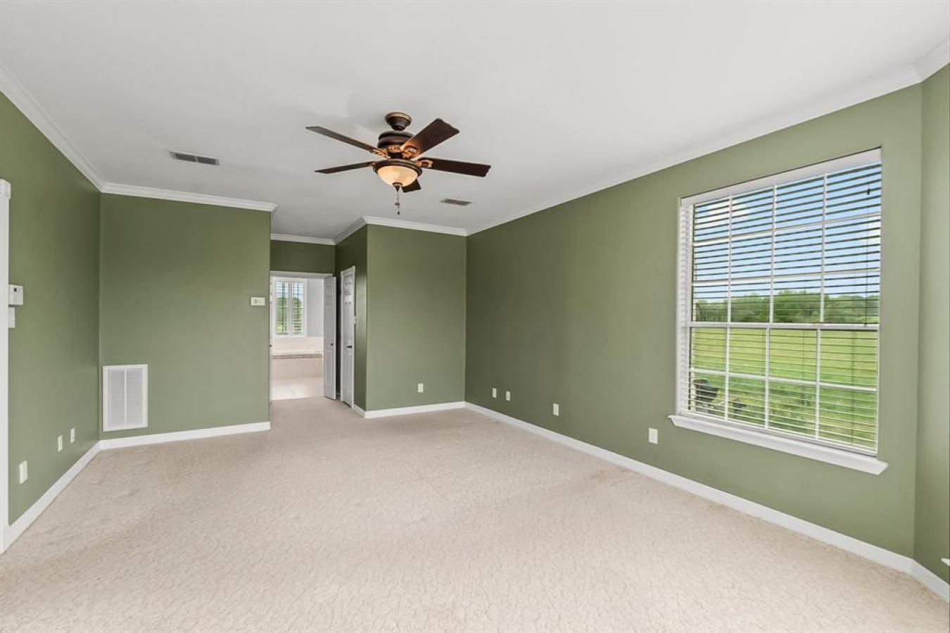 Brenham, Texas, 77833, United States, 4 Bedrooms Bedrooms, ,3 BathroomsBathrooms,Residential,For Sale,1800990