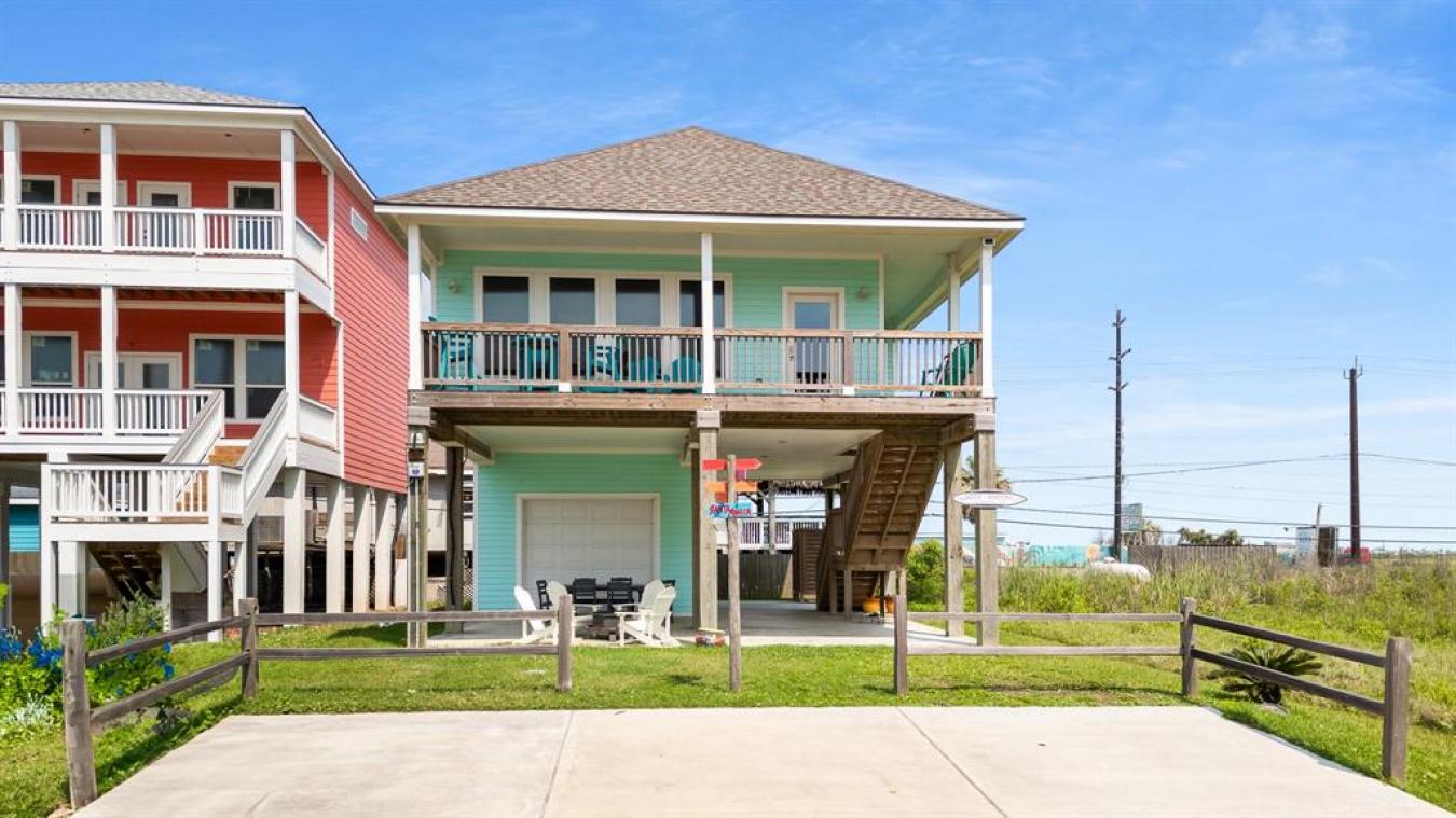 Galveston, Texas, 77554, United States, 3 Bedrooms Bedrooms, ,2 BathroomsBathrooms,Residential,For Sale,1800986