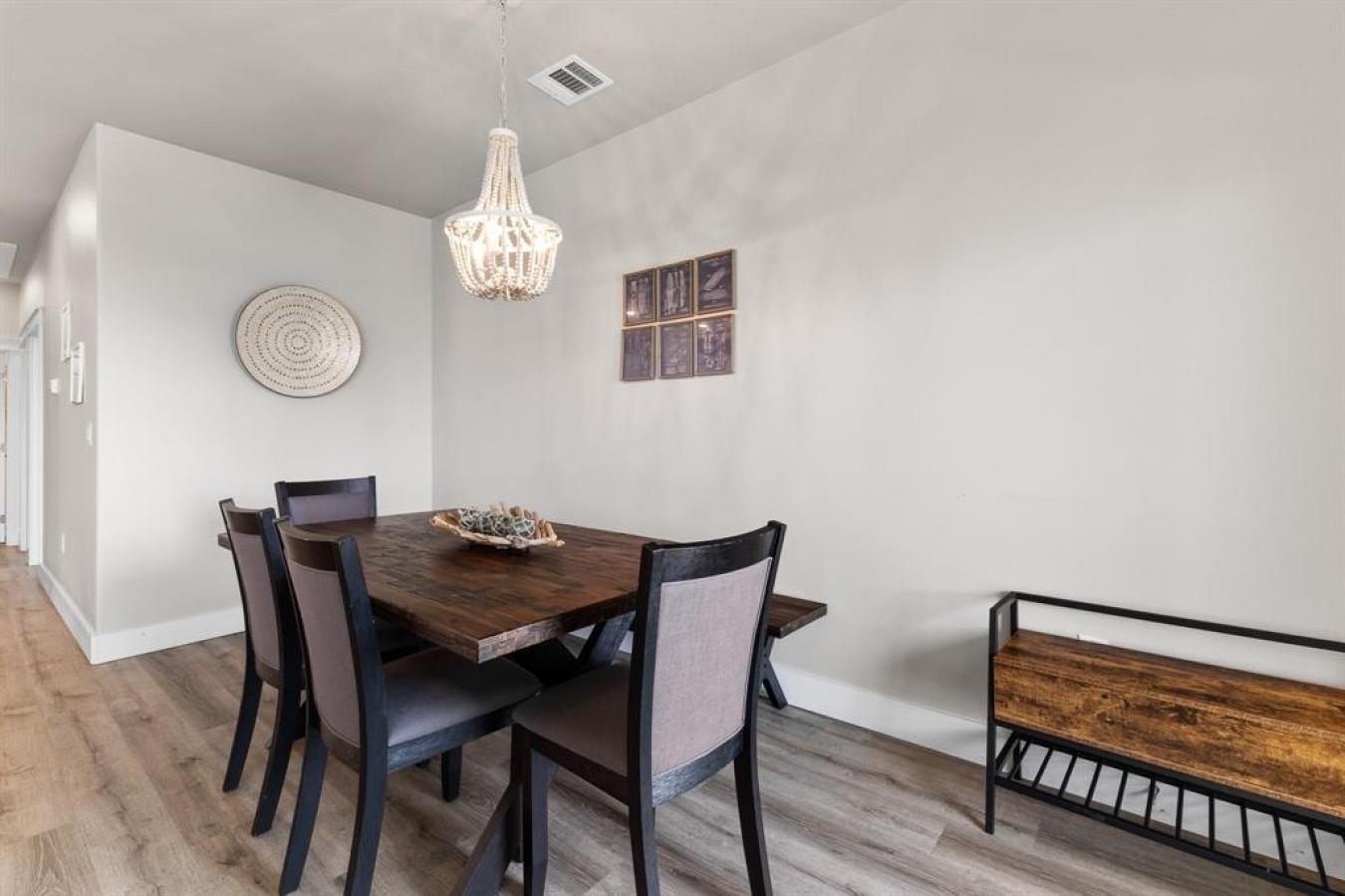 Galveston, Texas, 77554, United States, 3 Bedrooms Bedrooms, ,2 BathroomsBathrooms,Residential,For Sale,1800986