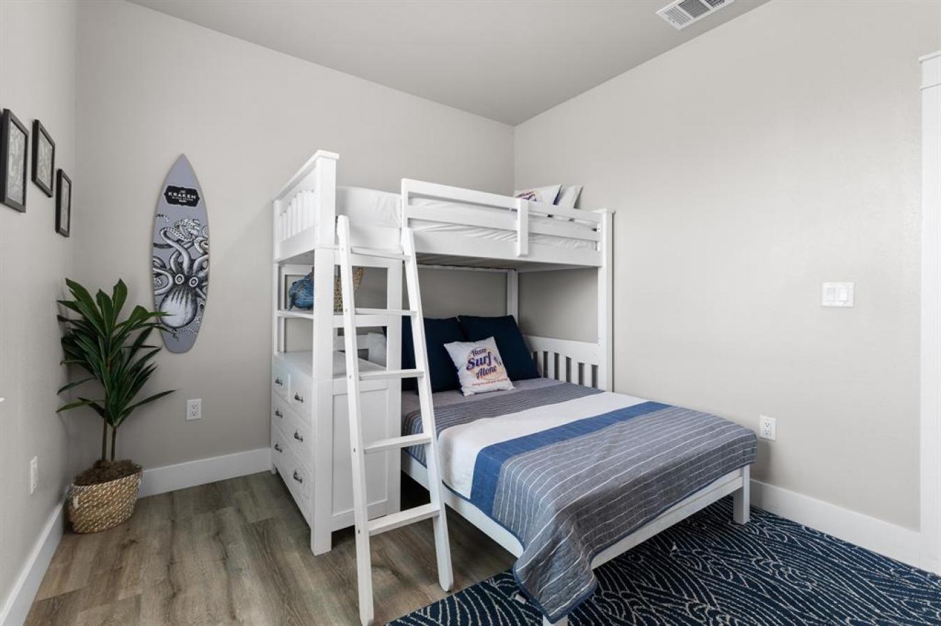 Galveston, Texas, 77554, United States, 3 Bedrooms Bedrooms, ,2 BathroomsBathrooms,Residential,For Sale,1800986