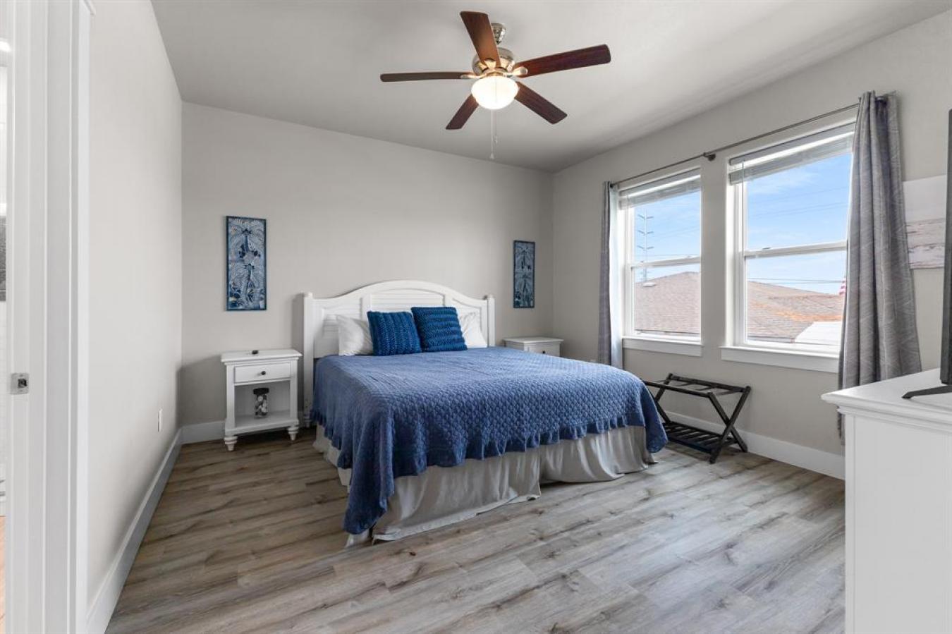 Galveston, Texas, 77554, United States, 3 Bedrooms Bedrooms, ,2 BathroomsBathrooms,Residential,For Sale,1800986