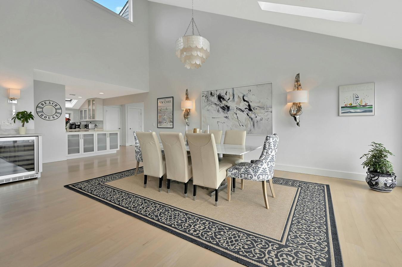 Center Moriches, New York, 11934, United States, 5 Bedrooms Bedrooms, ,4 BathroomsBathrooms,Residential,For Sale,1797194