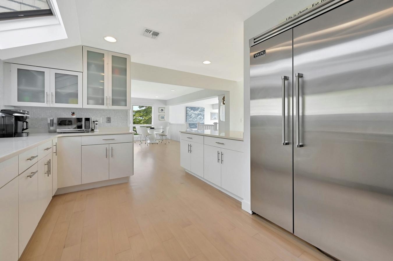 Center Moriches, New York, 11934, United States, 5 Bedrooms Bedrooms, ,4 BathroomsBathrooms,Residential,For Sale,1797194