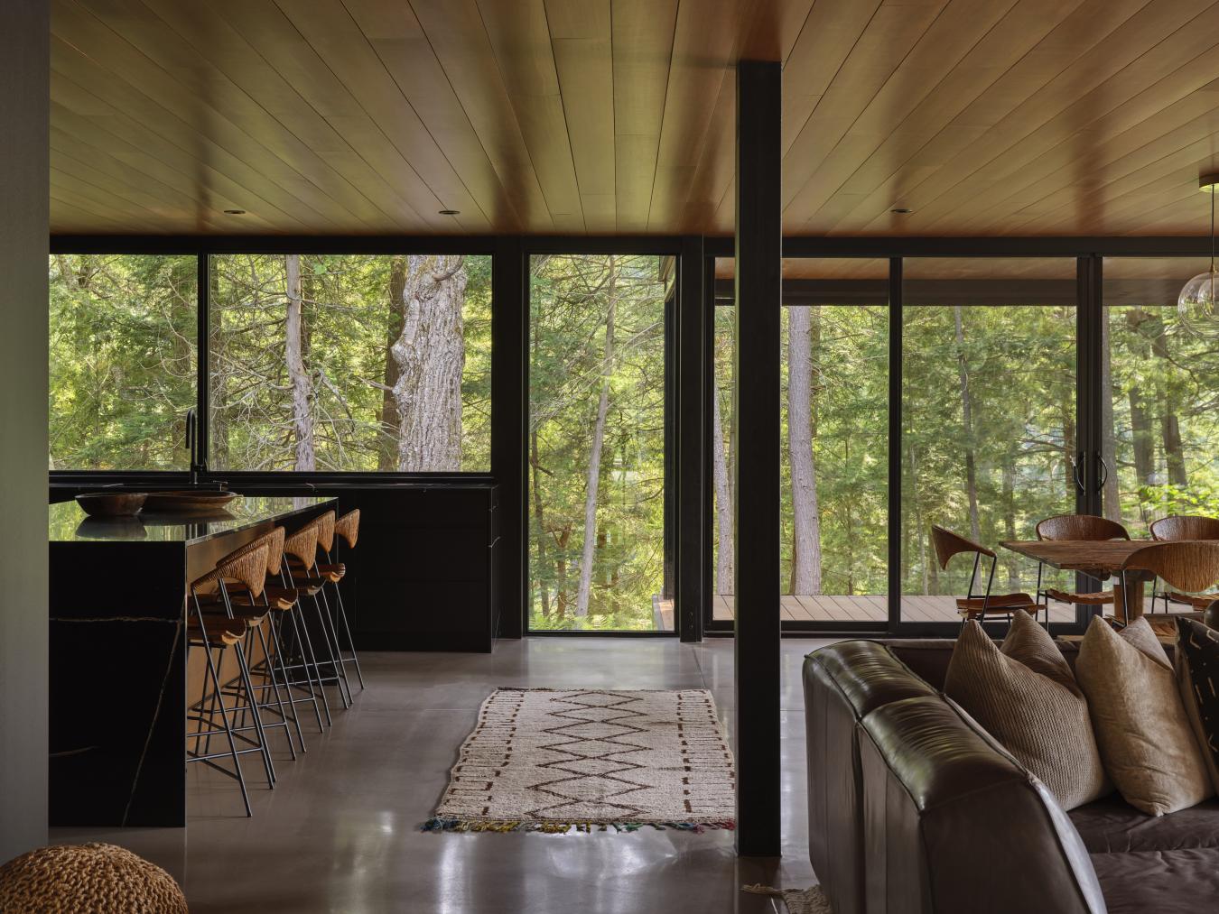 Haliburton, ON, K0M1S0, Canada, 5 Bedrooms Bedrooms, ,5 BathroomsBathrooms,Residential,For Sale,1797192