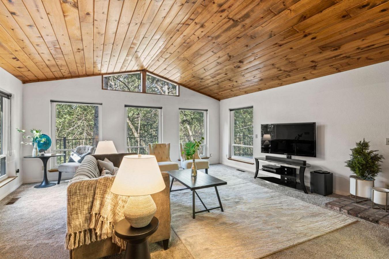 Camino, California, 95709, United States, 5 Bedrooms Bedrooms, ,4 BathroomsBathrooms,Residential,For Sale,1800978