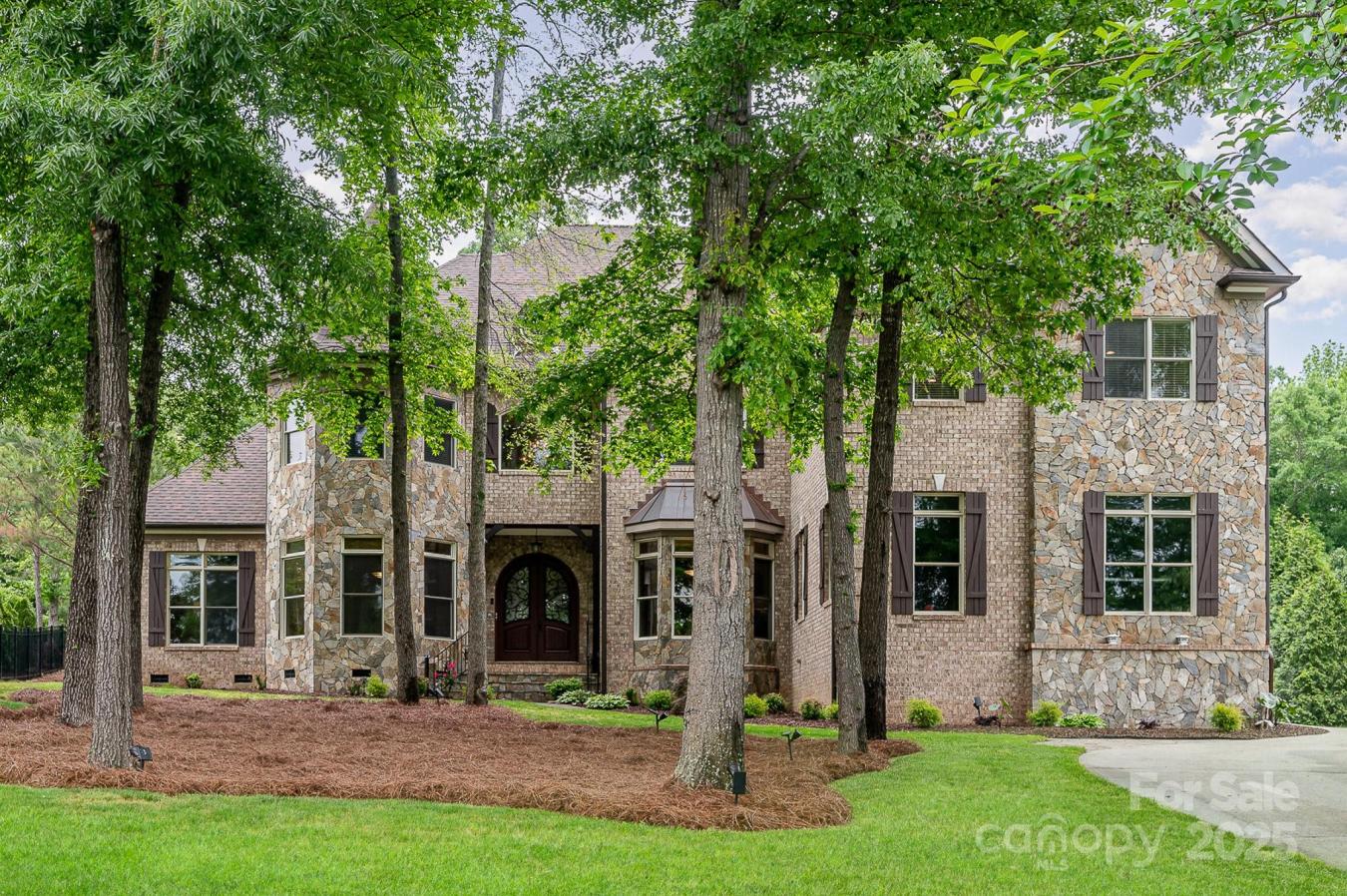 Waxhaw, North Carolina, 28173, United States, 5 Bedrooms Bedrooms, ,5 BathroomsBathrooms,Residential,For Sale,1800974