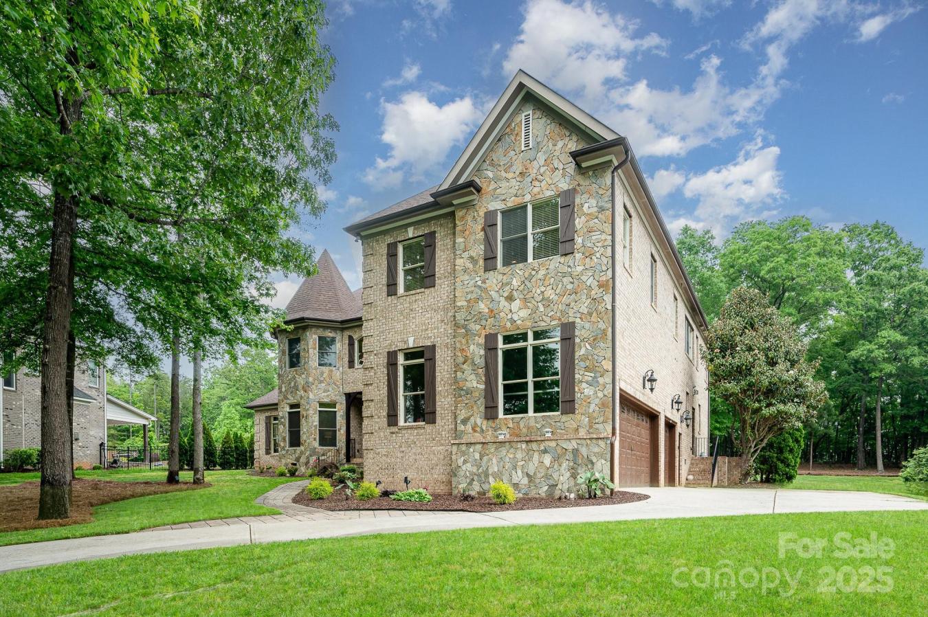 Waxhaw, North Carolina, 28173, United States, 5 Bedrooms Bedrooms, ,5 BathroomsBathrooms,Residential,For Sale,1800974