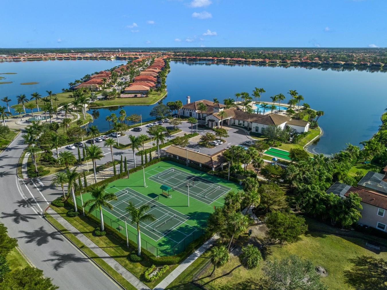 Nokomis, Florida, 34275, United States, 3 Bedrooms Bedrooms, ,2 BathroomsBathrooms,Residential,For Sale,1797188