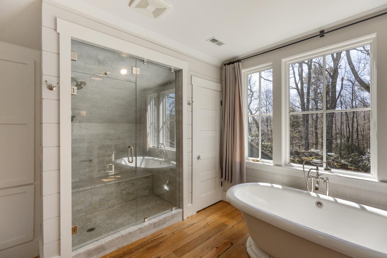 Highlands, North Carolina, 28741, United States, 6 Bedrooms Bedrooms, ,7 BathroomsBathrooms,Residential,For Sale,1797187
