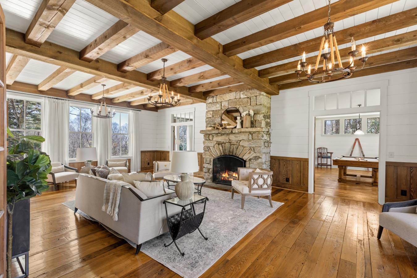 Highlands, North Carolina, 28741, United States, 6 Bedrooms Bedrooms, ,7 BathroomsBathrooms,Residential,For Sale,1797187