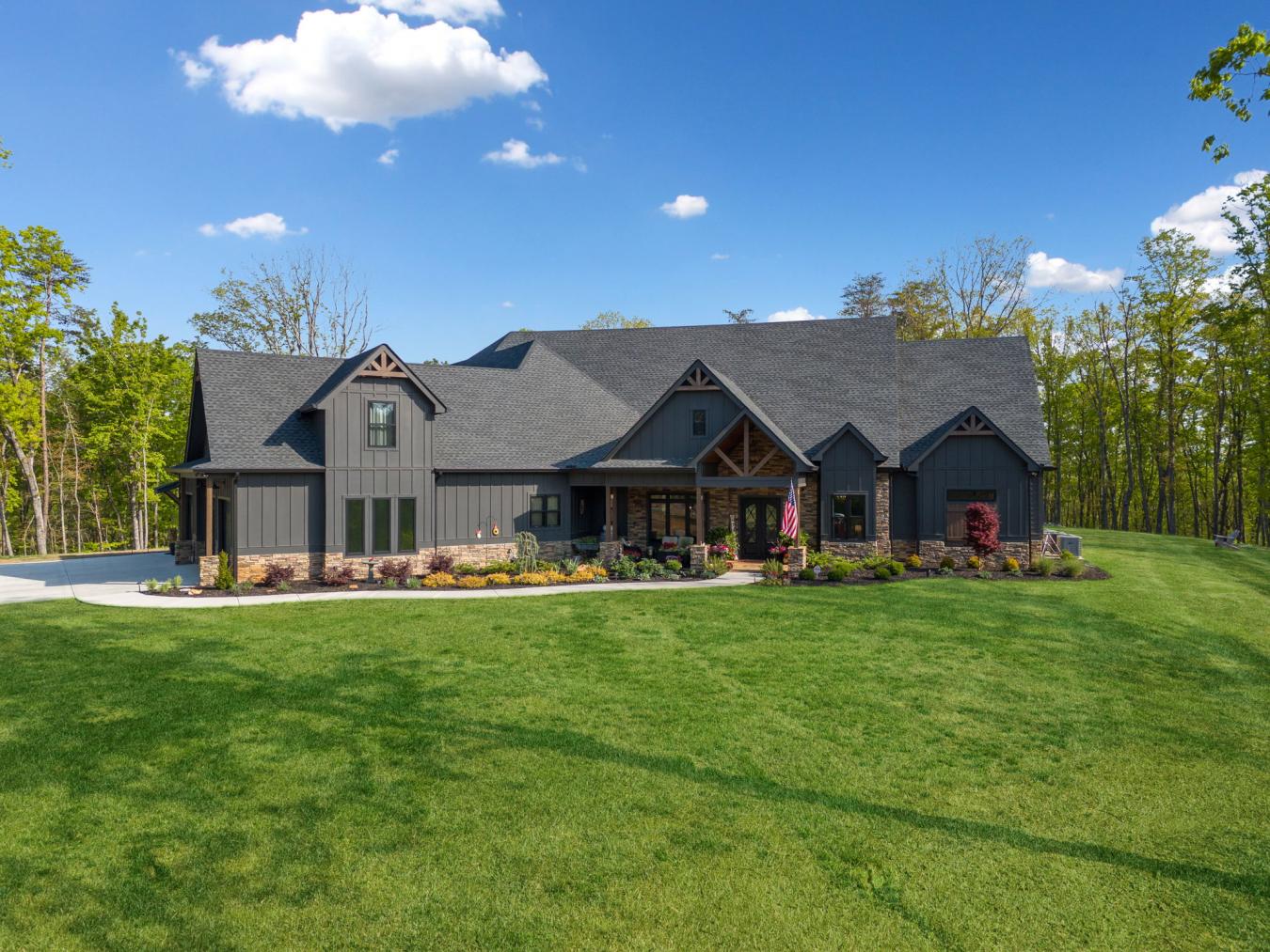 Canton, Georgia, 30114, United States, 7 Bedrooms Bedrooms, ,6 BathroomsBathrooms,Residential,For Sale,1797184