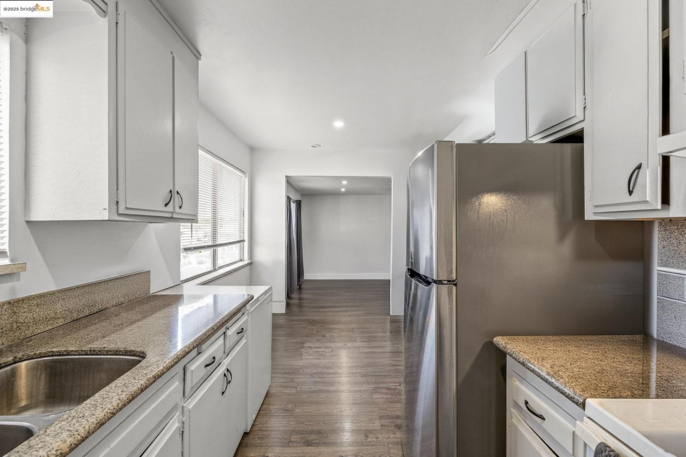 Oakland, California, 94601, United States, ,Residential,For Sale,1800968