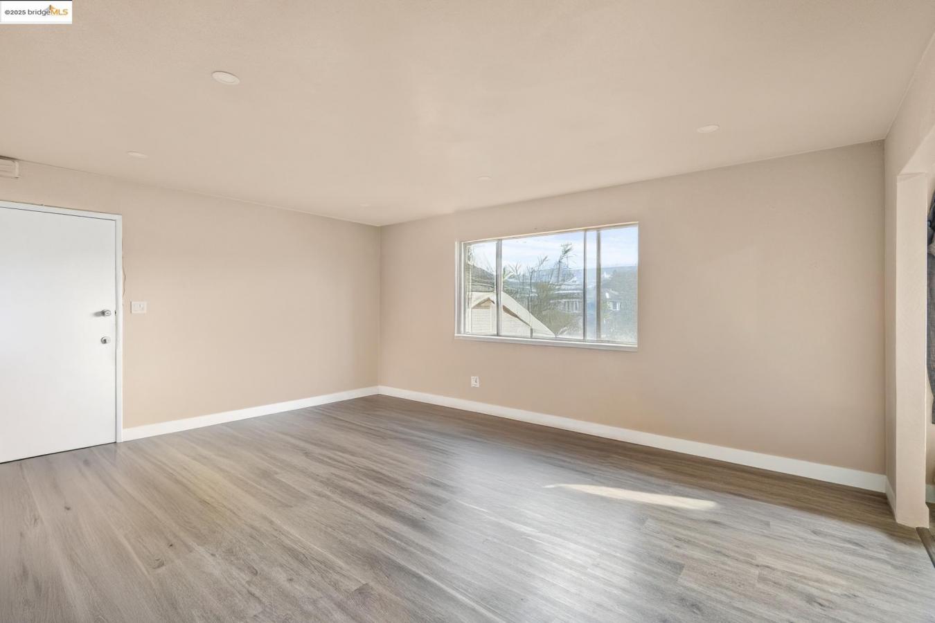 Oakland, California, 94601, United States, ,Residential,For Sale,1800968