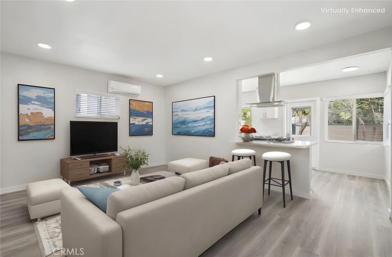 Los Angeles, California, 90066, United States, ,Residential,For Sale,1800965