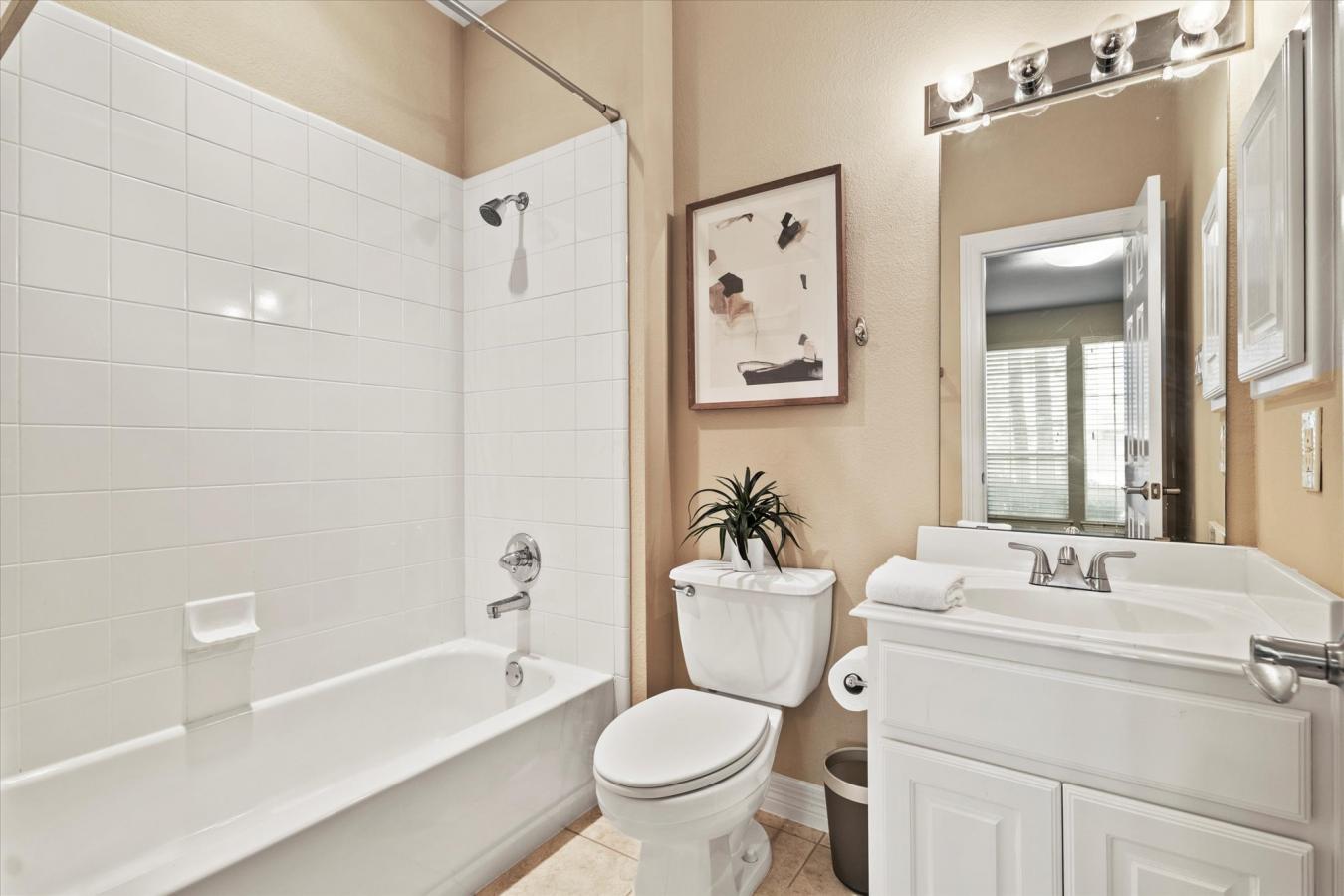 Dallas, Texas, 75219, United States, 3 Bedrooms Bedrooms, ,3 BathroomsBathrooms,Residential,For Sale,1800961