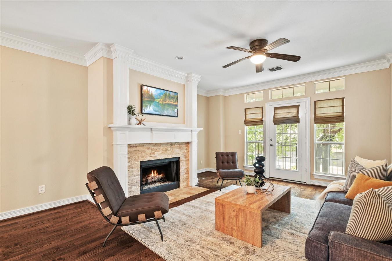 Dallas, Texas, 75219, United States, 3 Bedrooms Bedrooms, ,3 BathroomsBathrooms,Residential,For Sale,1800961