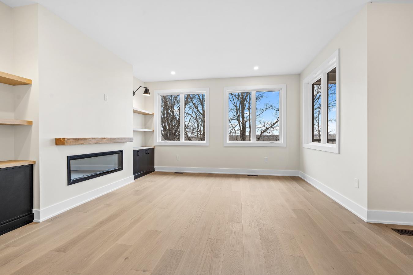 Kingston, ON, K7P 0M7, Canada, 3 Bedrooms Bedrooms, ,2 BathroomsBathrooms,Residential,For Sale,1800959